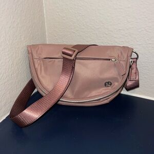 Small Lululemon crossbody